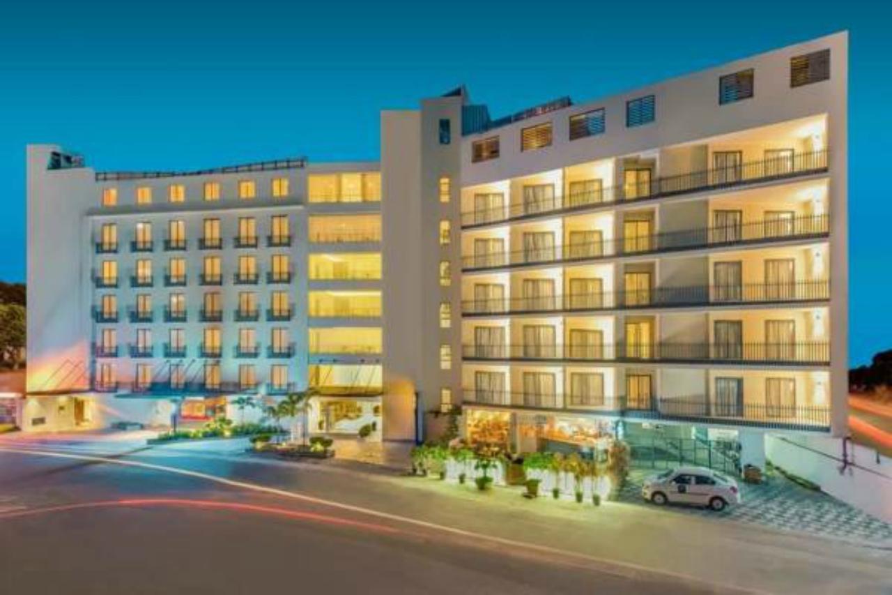 Hotel Deccan Serai, Hitec City, Hyderabad Exterior photo
