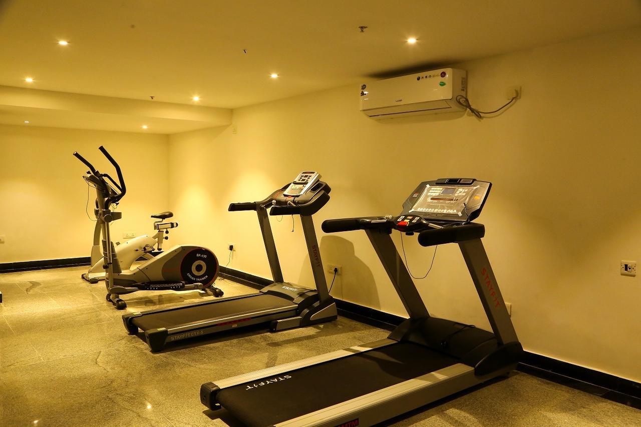 Hotel Deccan Serai, Hitec City, Hyderabad Exterior photo