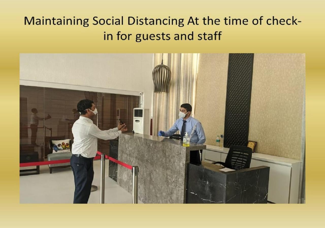 Hotel Deccan Serai, Hitec City, Hyderabad Exterior photo